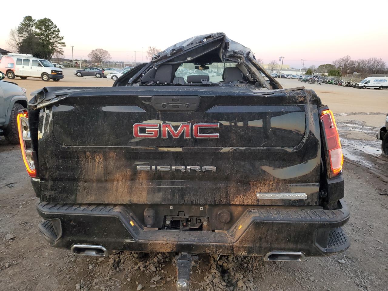 2021 GMC Sierra - Image 6