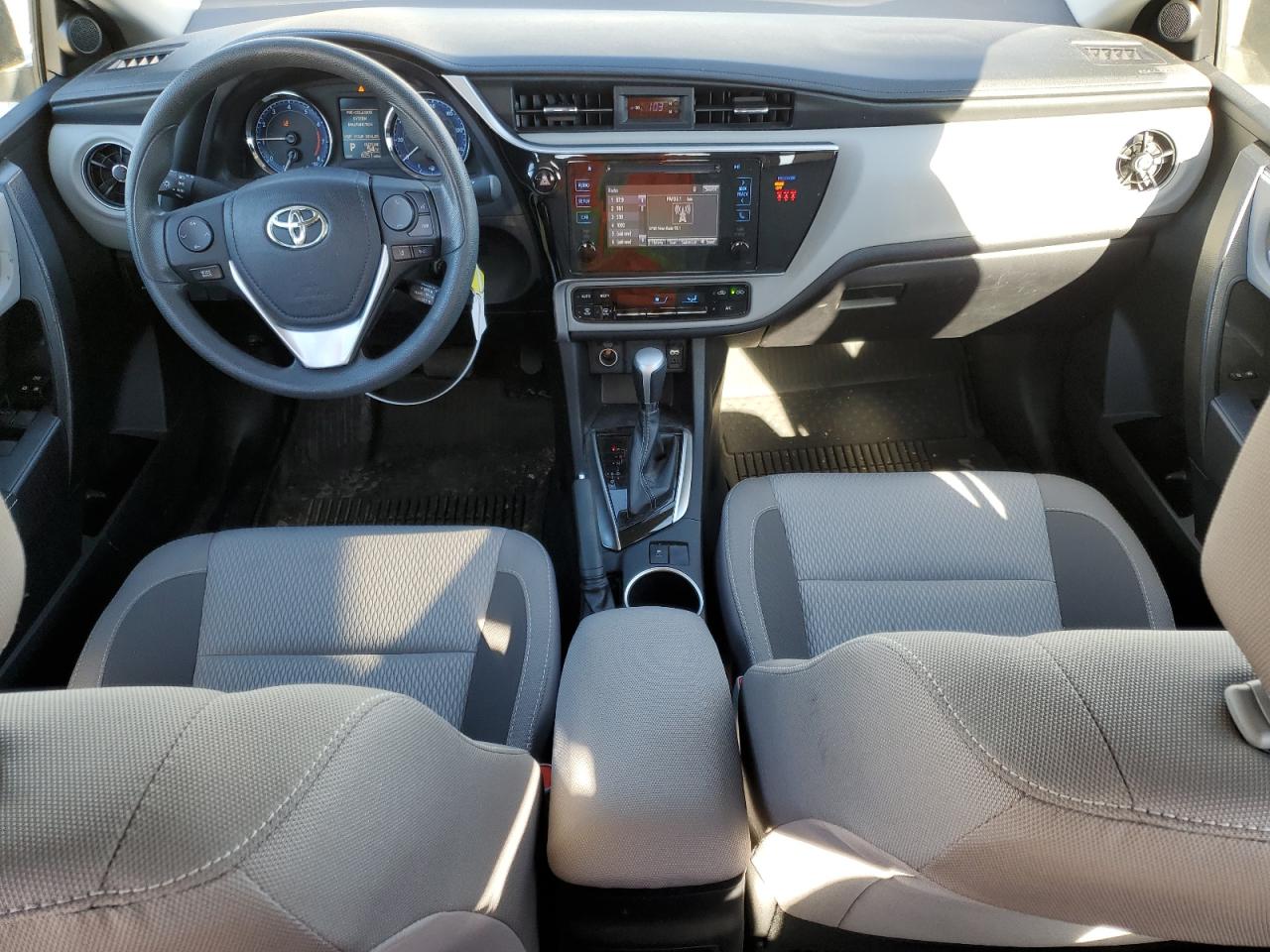 2018 Toyota Corolla - Image 8