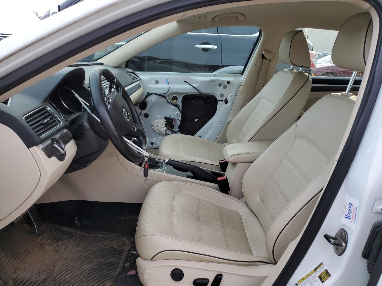 2017 Volkswagen Passat R-Line VIN: 1VWDT7A38HC000216 Lot: 84817094