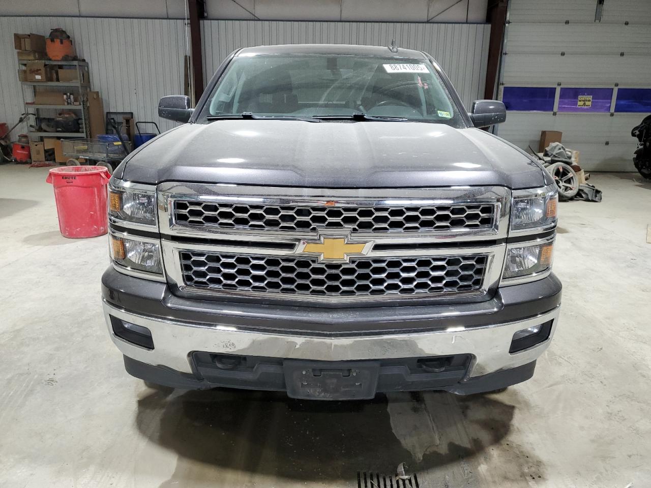 2015 Chevrolet Silverado - Image 5