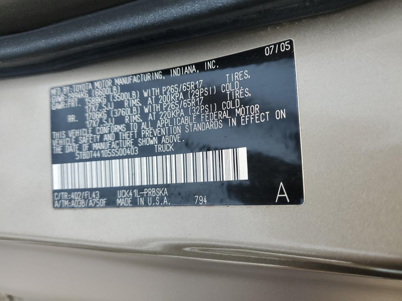 2005 Toyota Tundra - Image 12