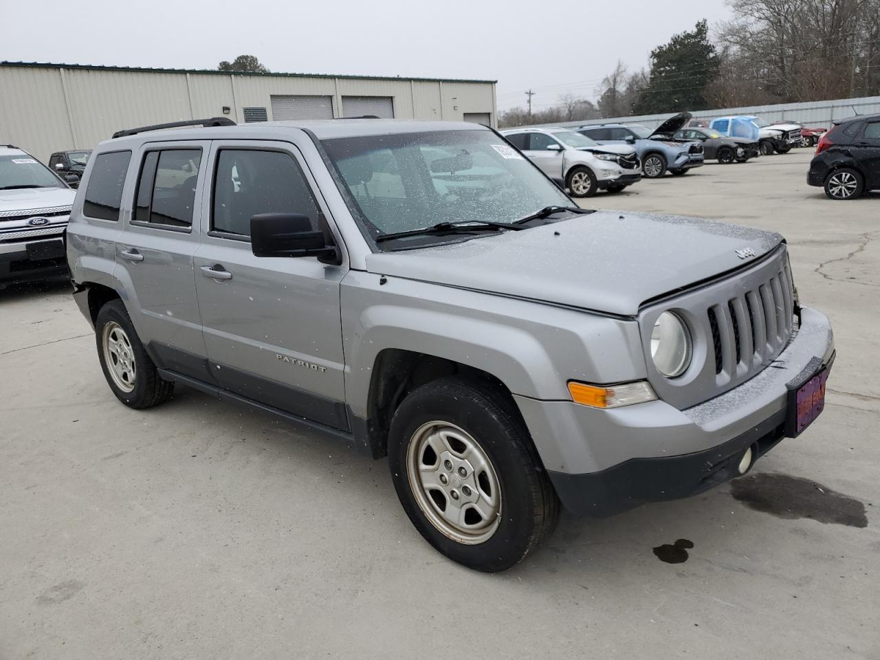 2015 Jeep Liberty (Patriot) - Image 4