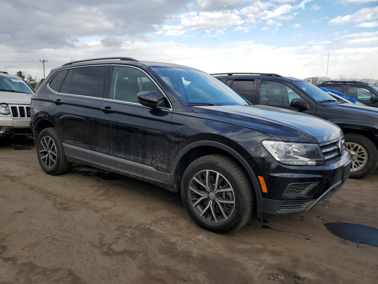 2021 Volkswagen Tiguan - Image 4