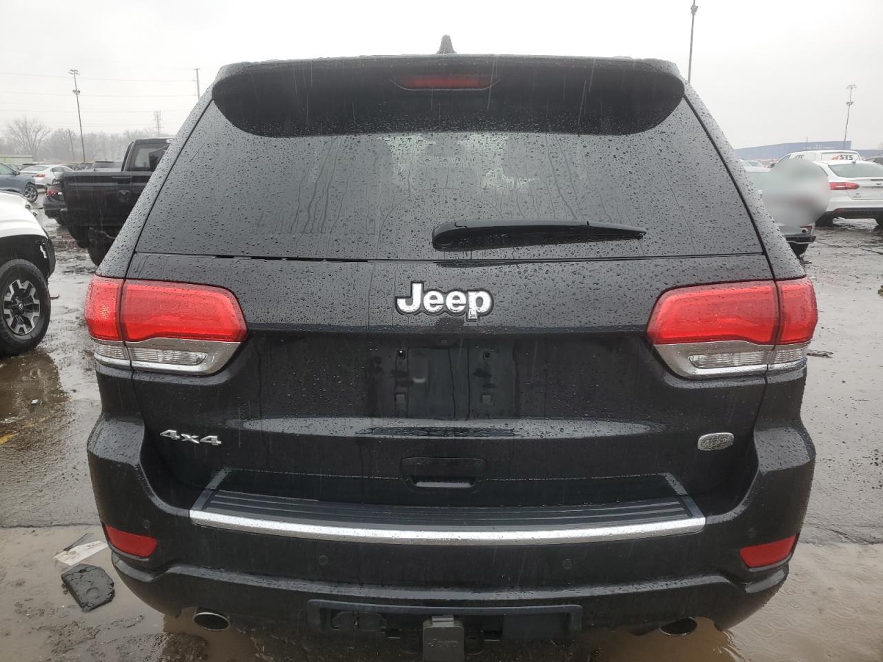 2017 Jeep Grand Cherokee - Image 6