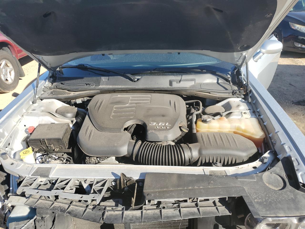 2019 Dodge Challenger - Image 11