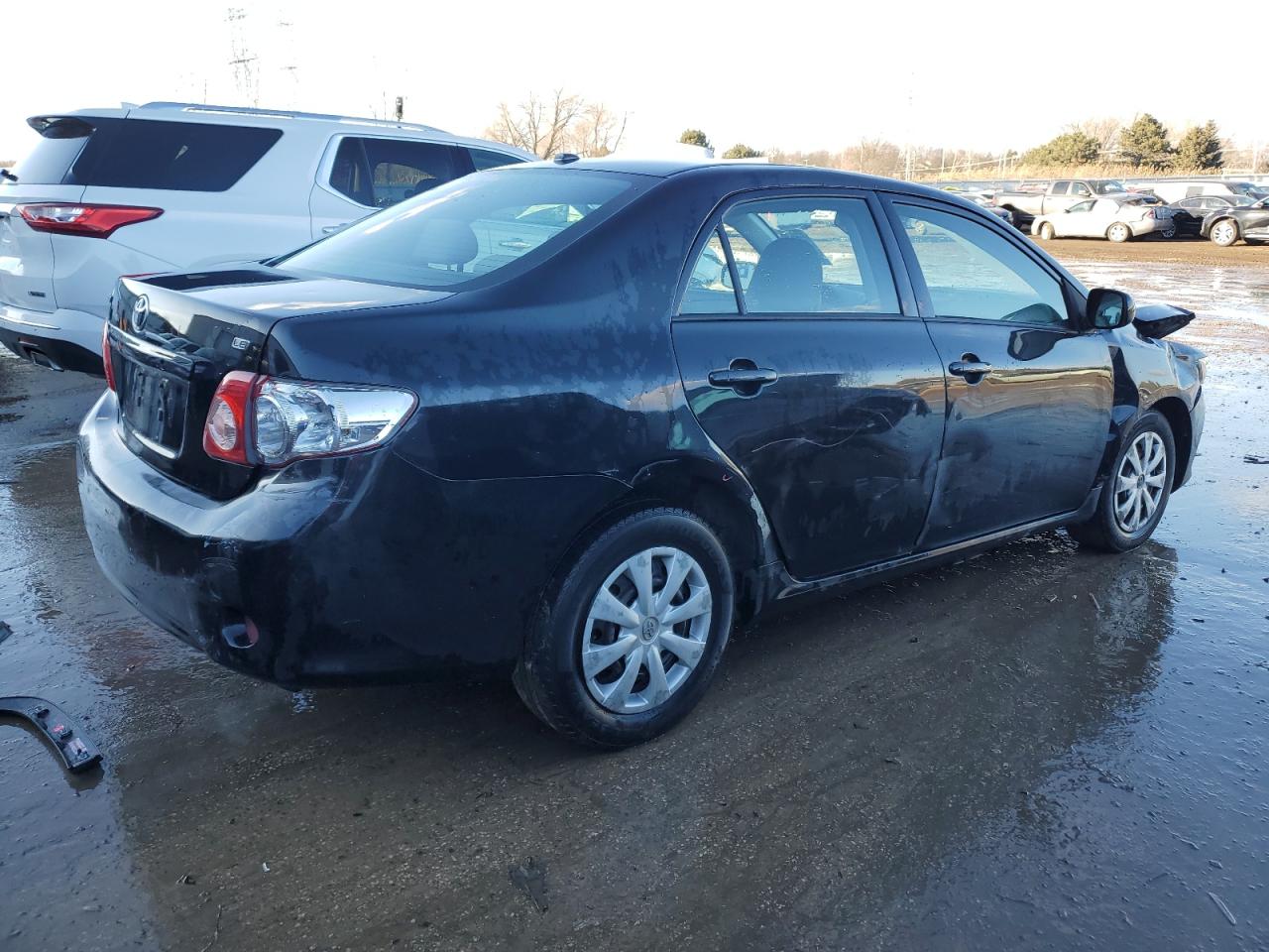 2010 Toyota Corolla - Image 3