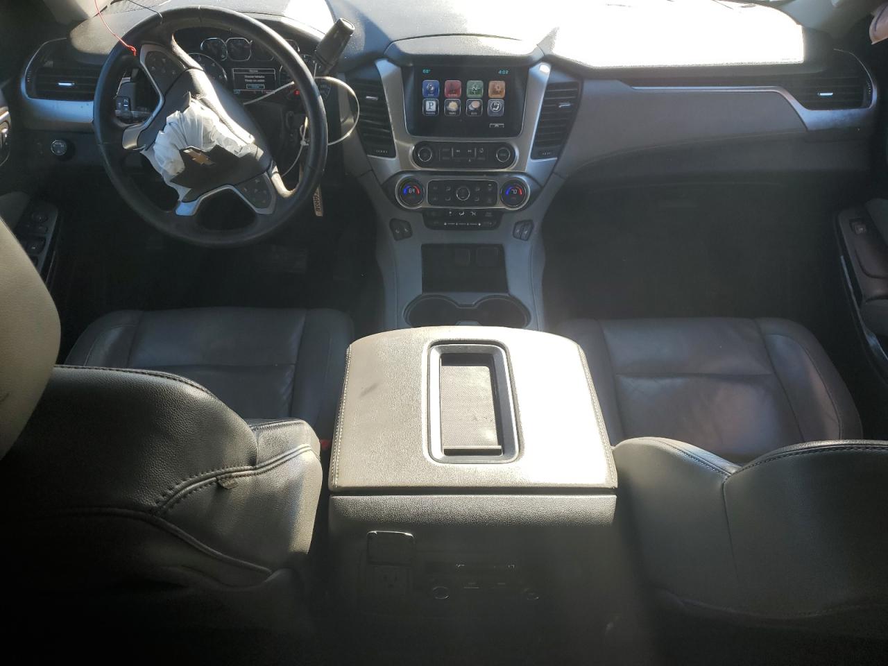 2015 Chevrolet Suburban - Image 8