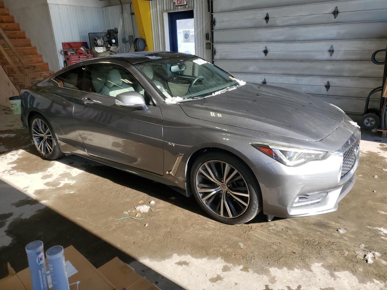 2017 Infiniti Q60 - Image 4