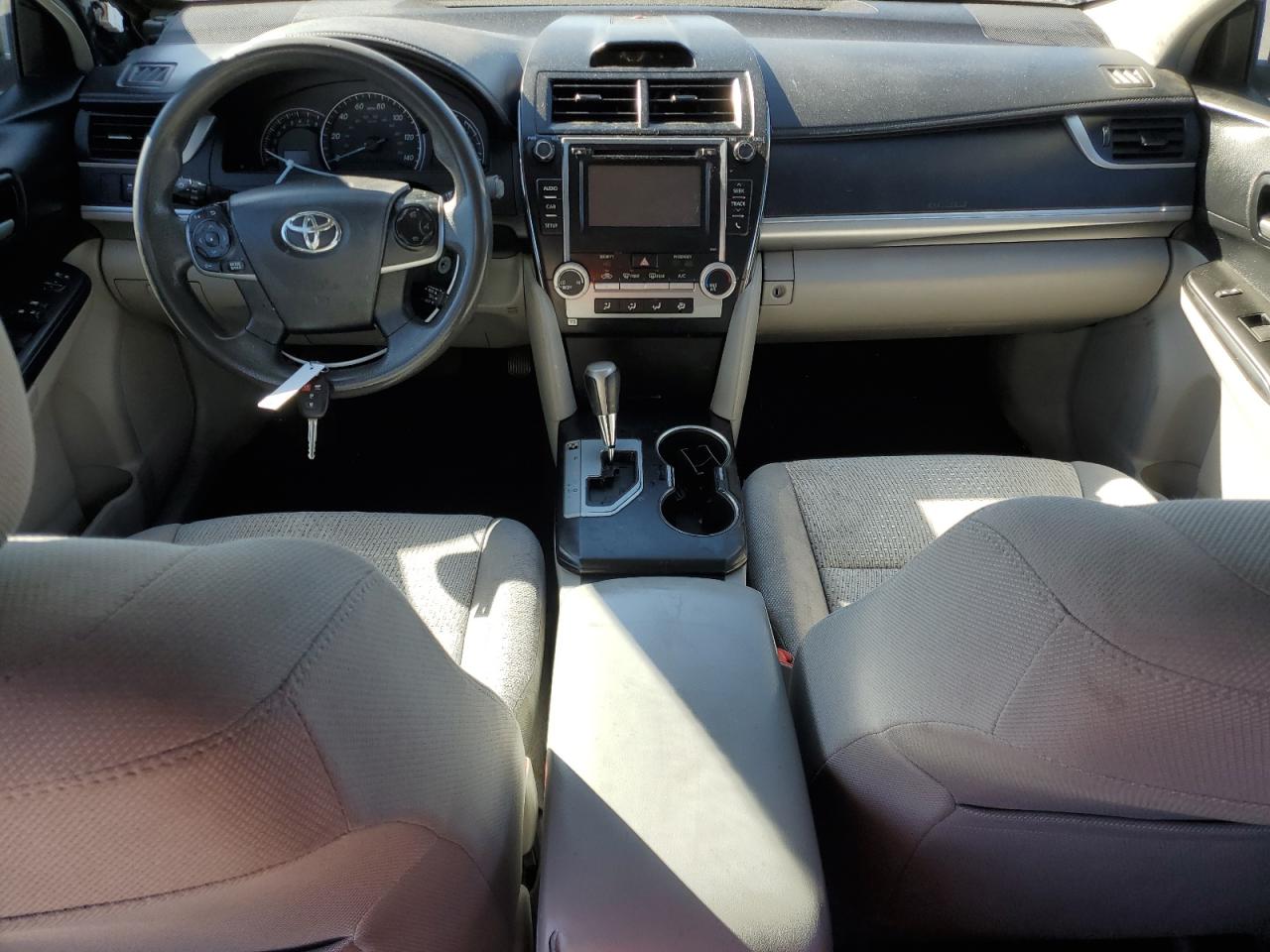 2014 Toyota Camry - Image 8