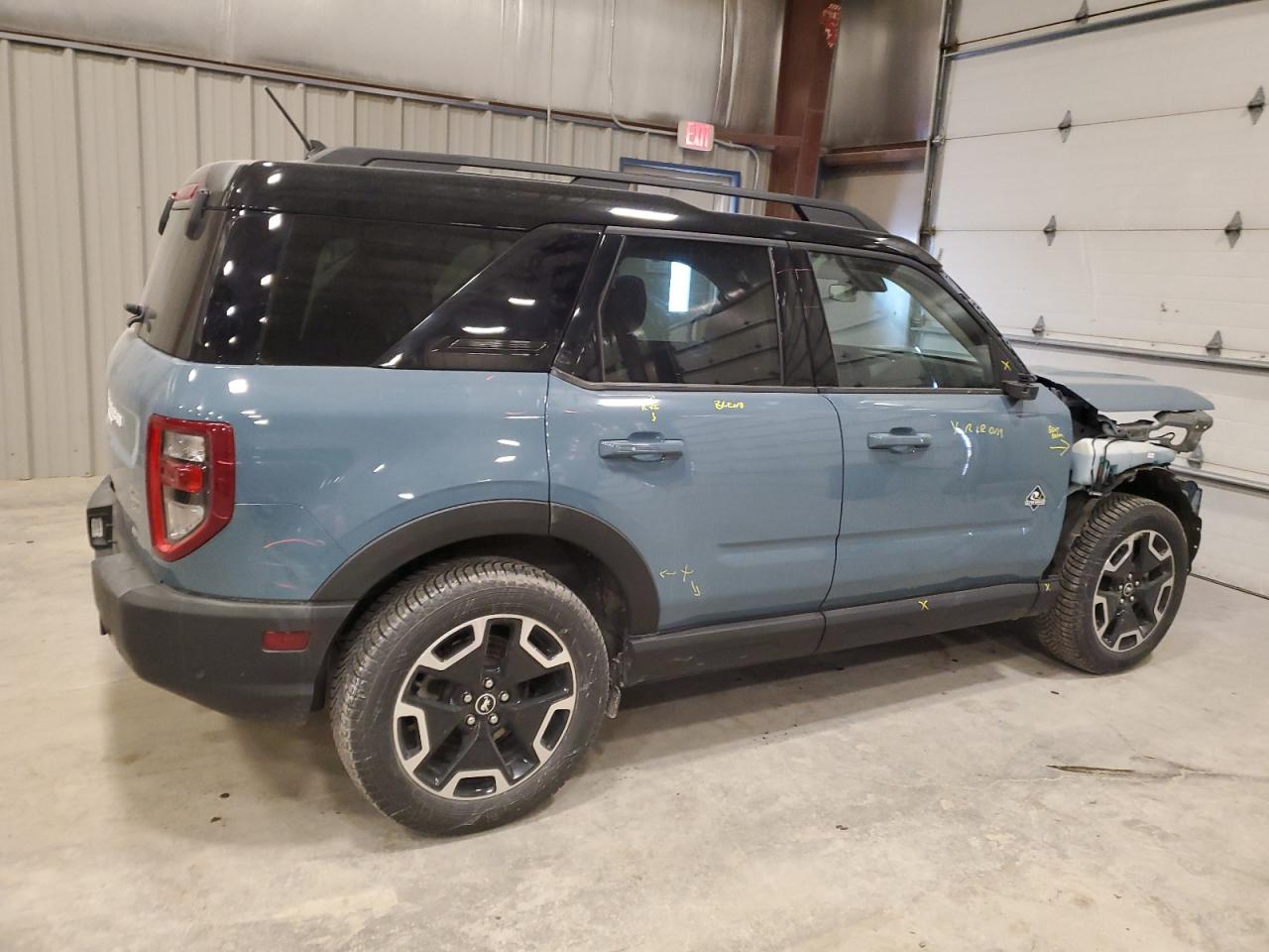 2021 Ford Bronco - Image 3