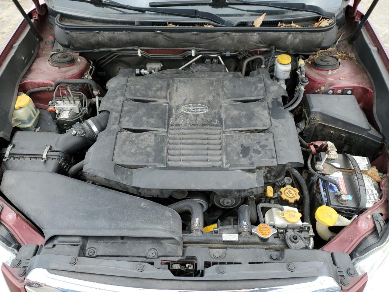 2012 Subaru Outback - Image 13