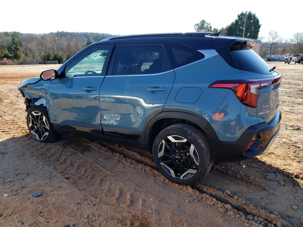 2024 Kia Seltos - Image 2