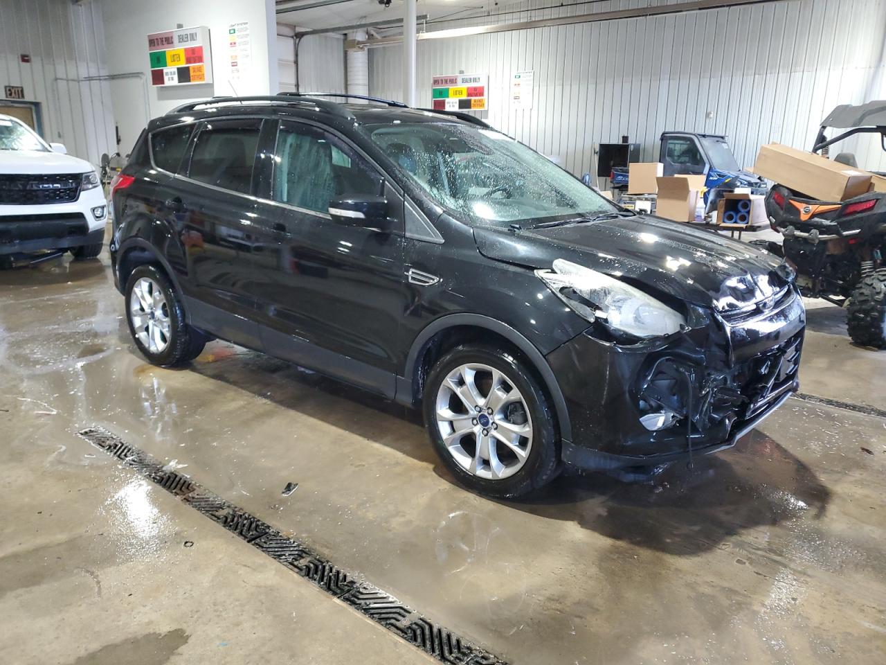 VIN 1FMCU9HX2DUD47086 2013 FORD ESCAPE no.4