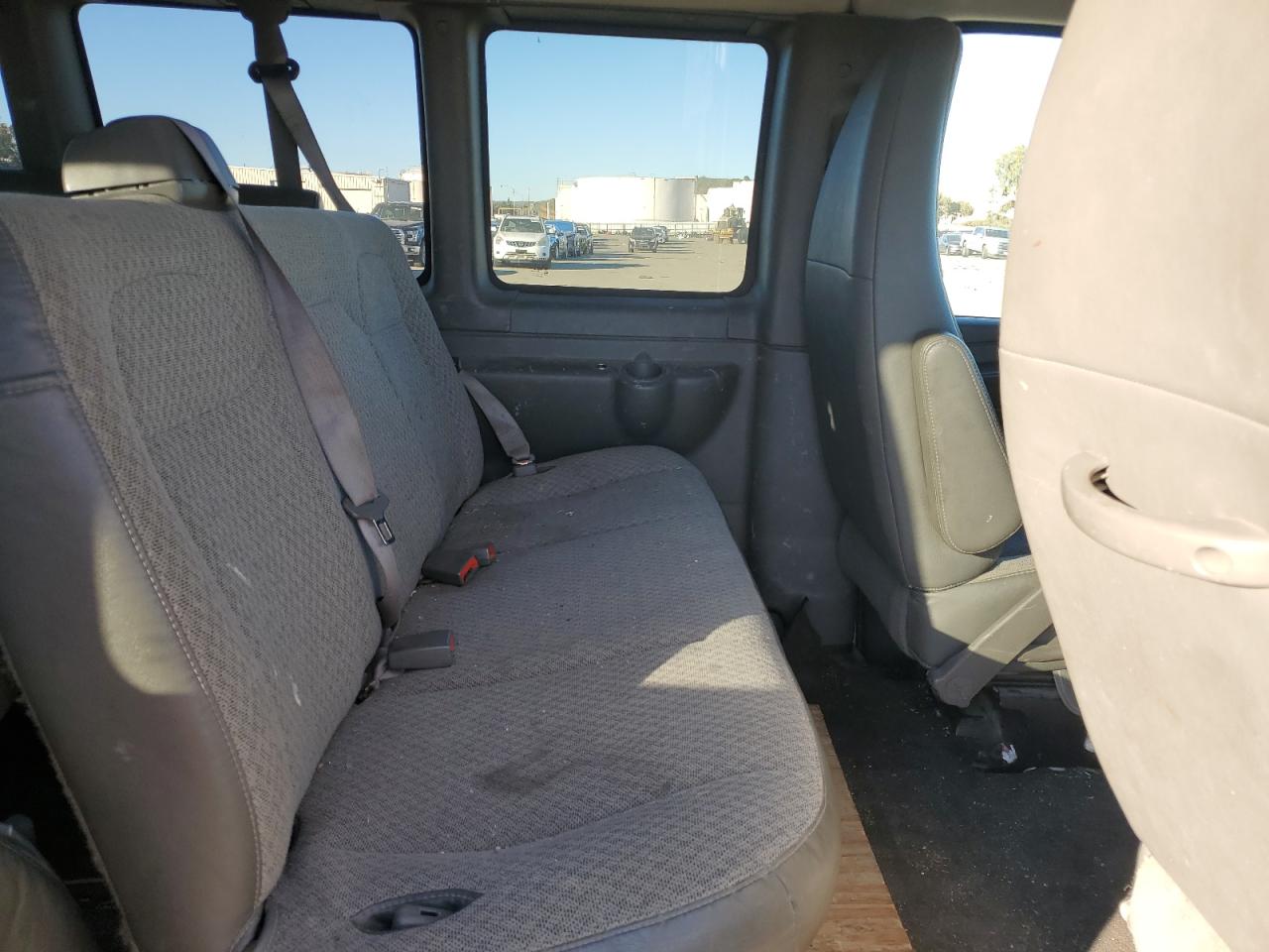 2012 Chevrolet Express - Image 11