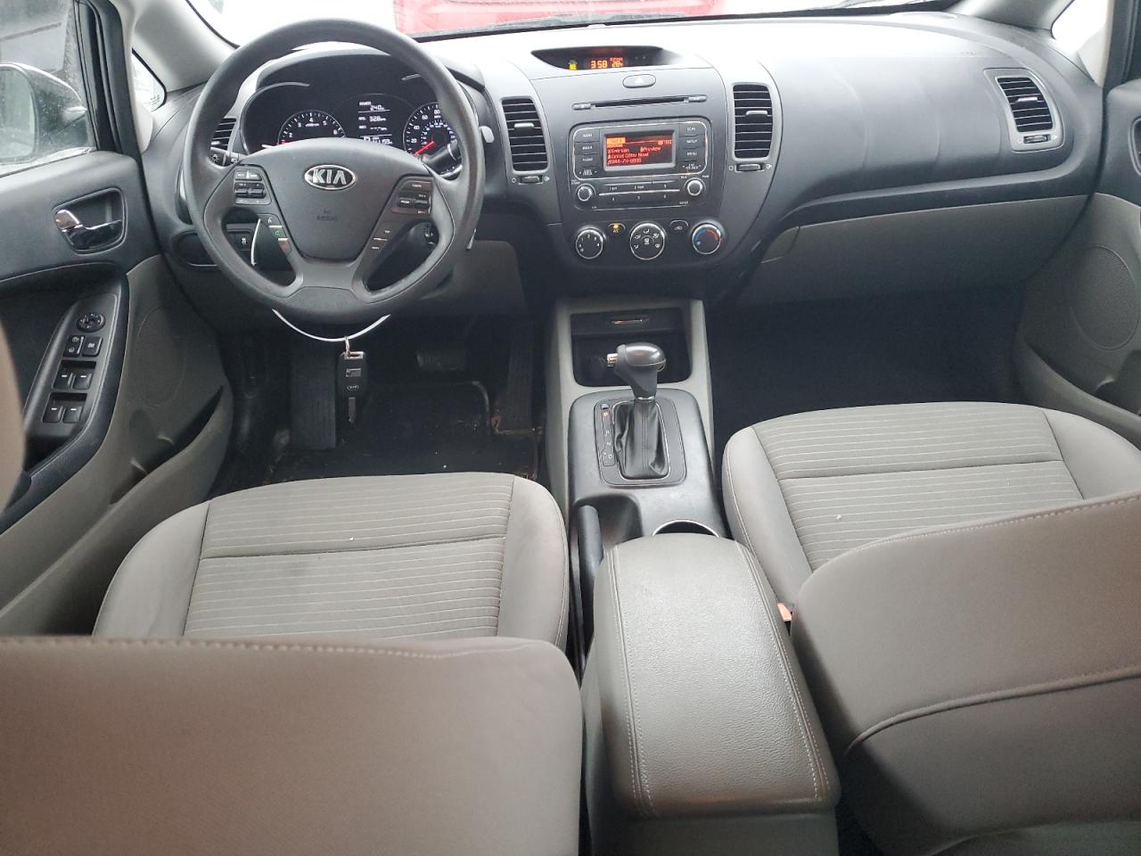 2014 Kia Forte - Image 8