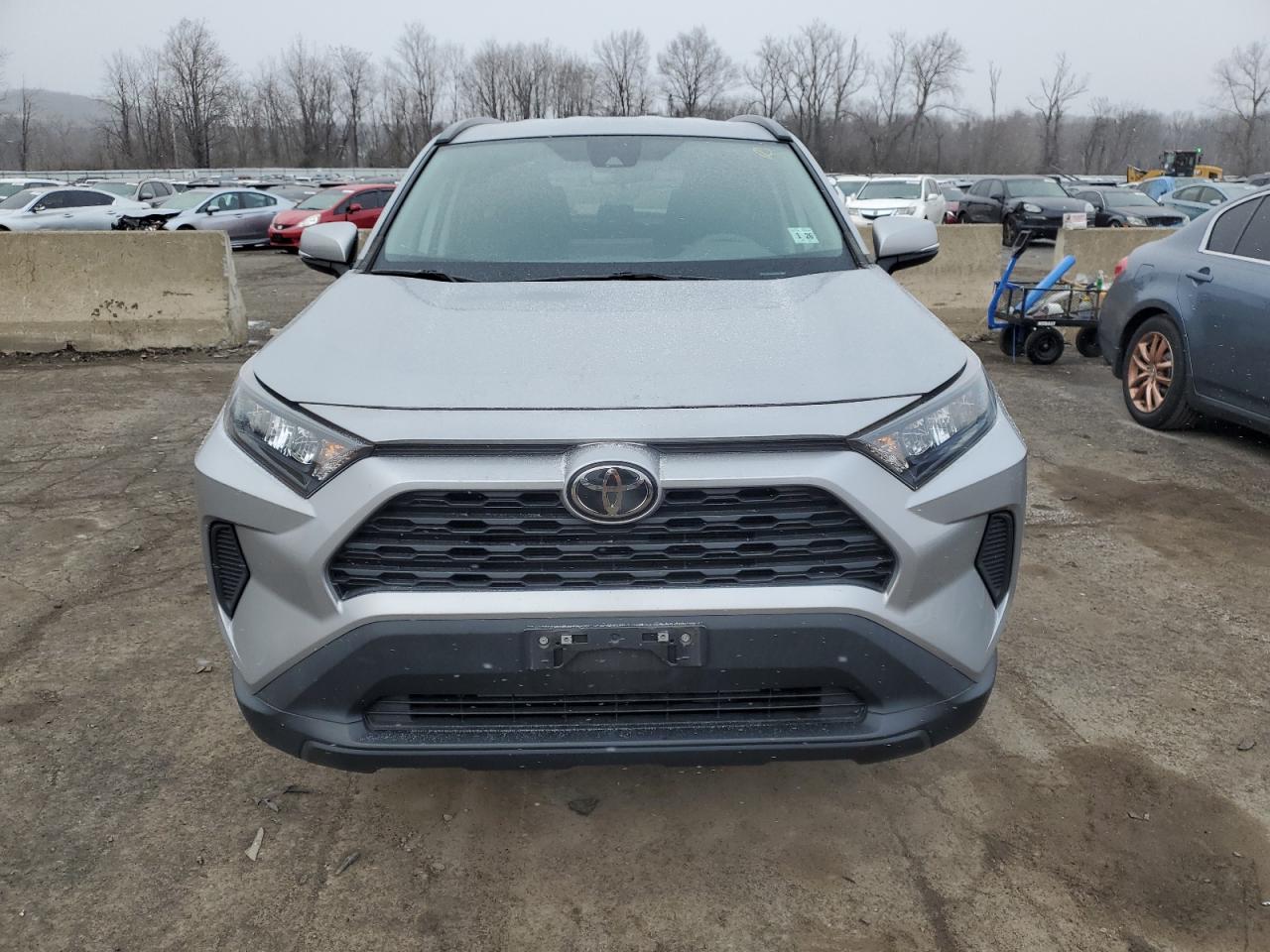 2021 Toyota RAV 4 - Image 5