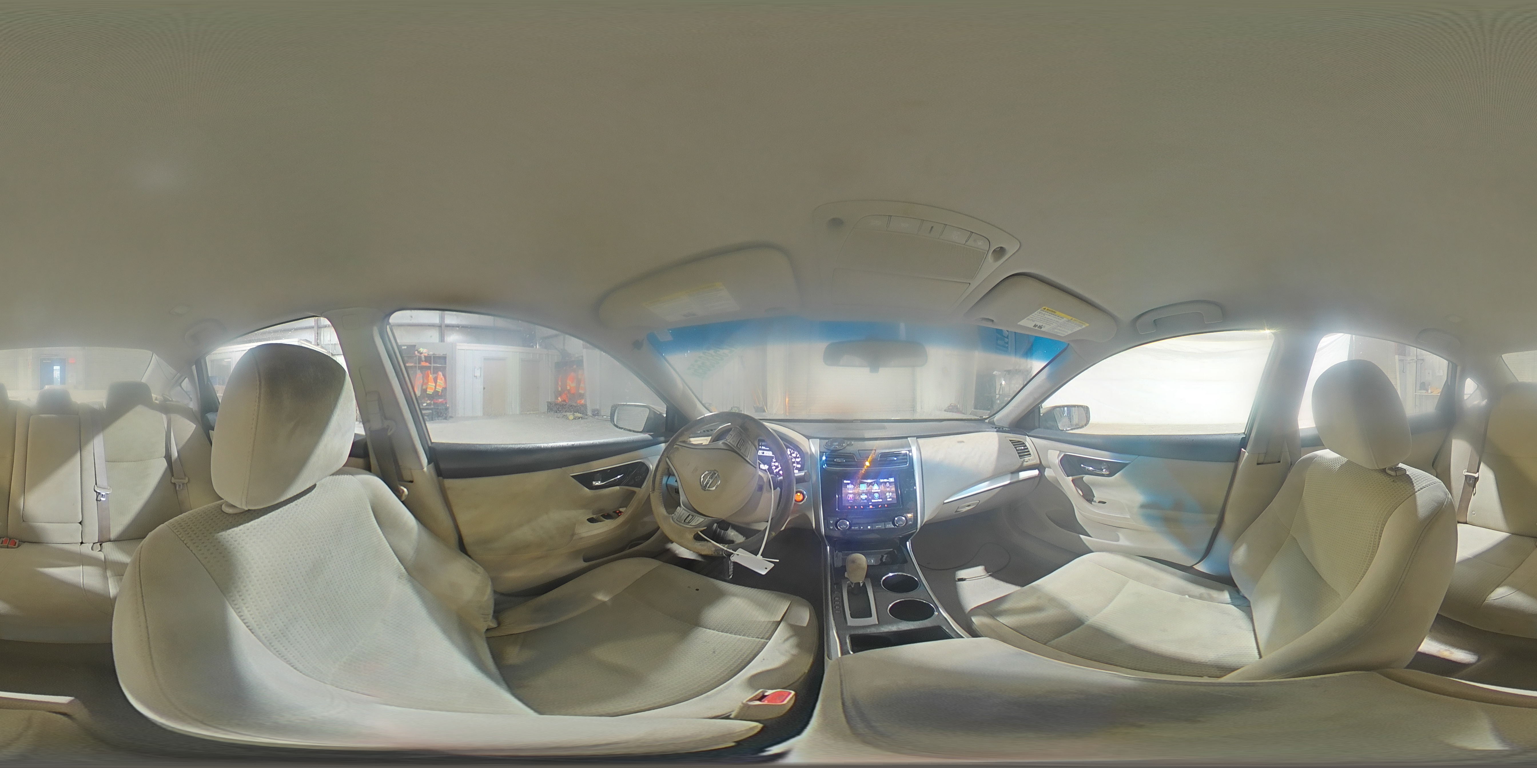 2014 Nissan Altima - Image 14