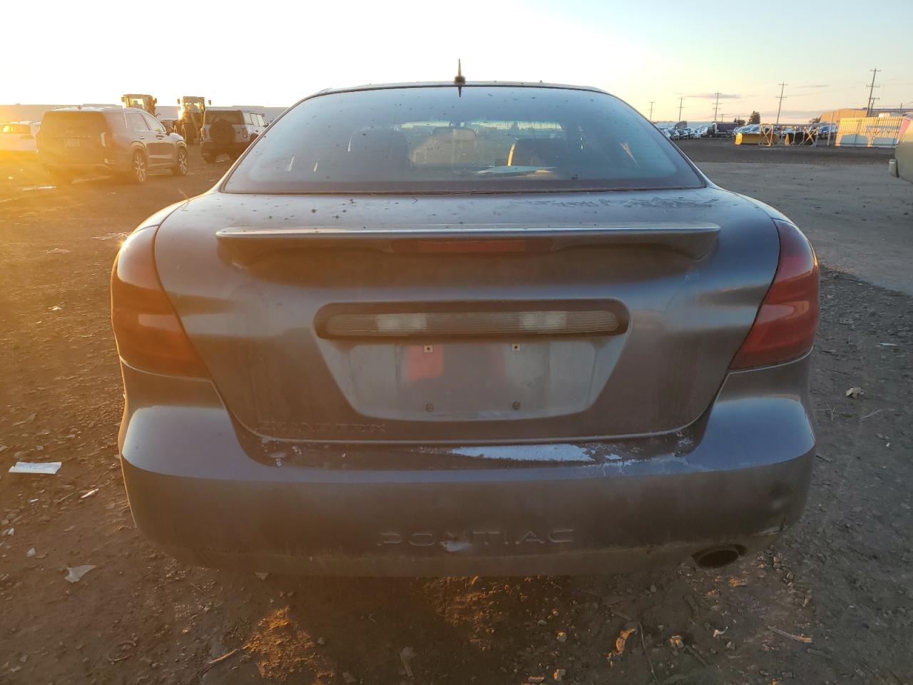 2006 Pontiac Grand Prix - Image 6
