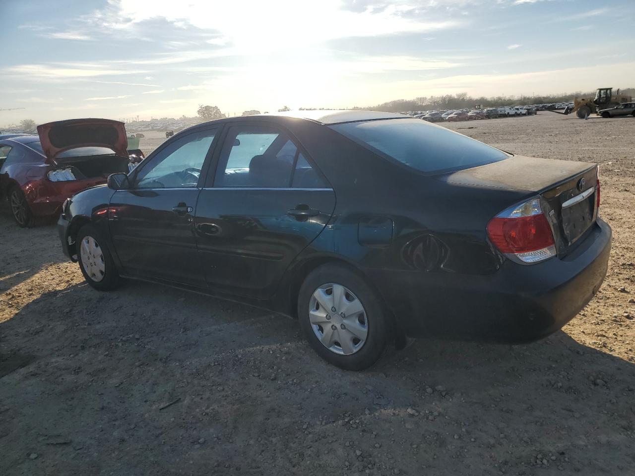 2005 Toyota Camry - Image 2