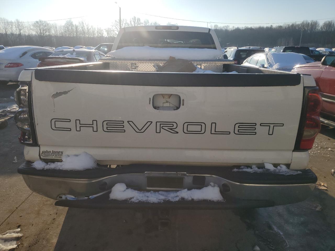 2006 Chevrolet Silverado - Image 10