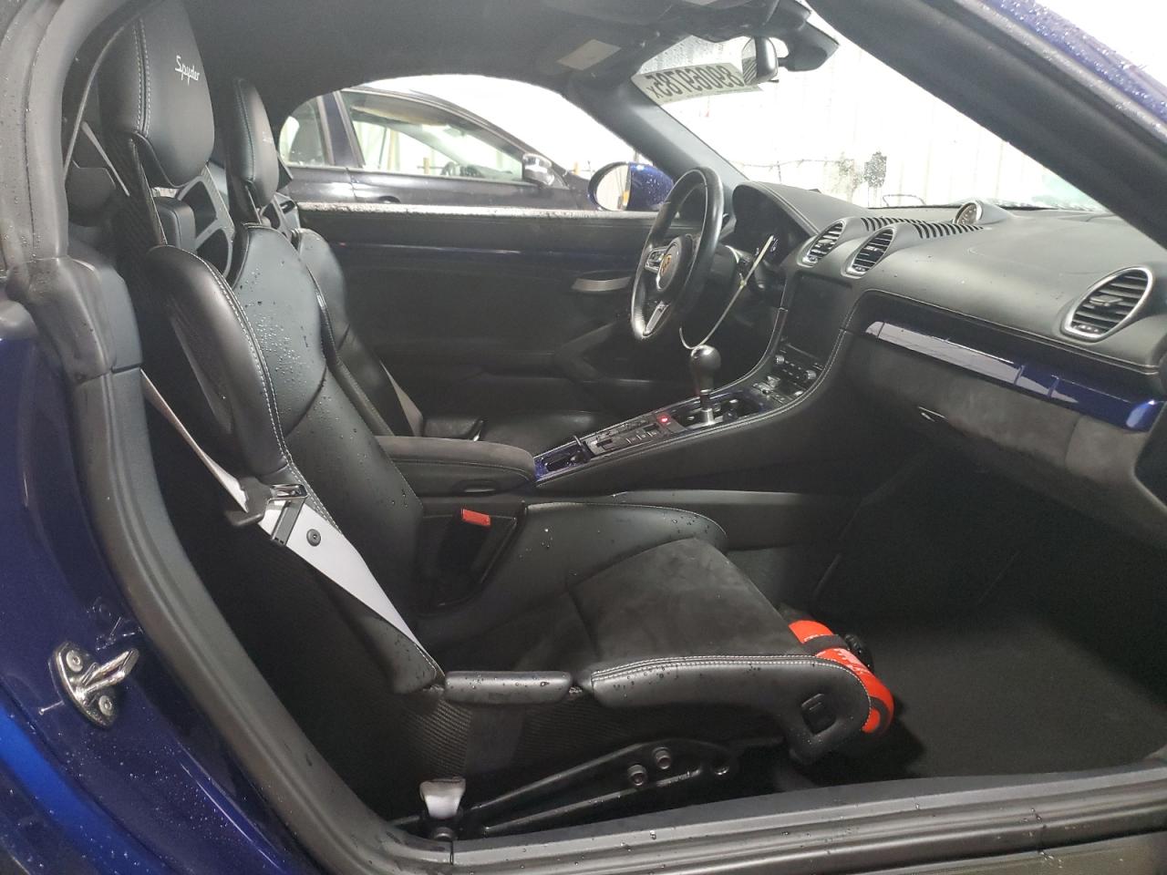 2020 Porsche Boxster - Image 10