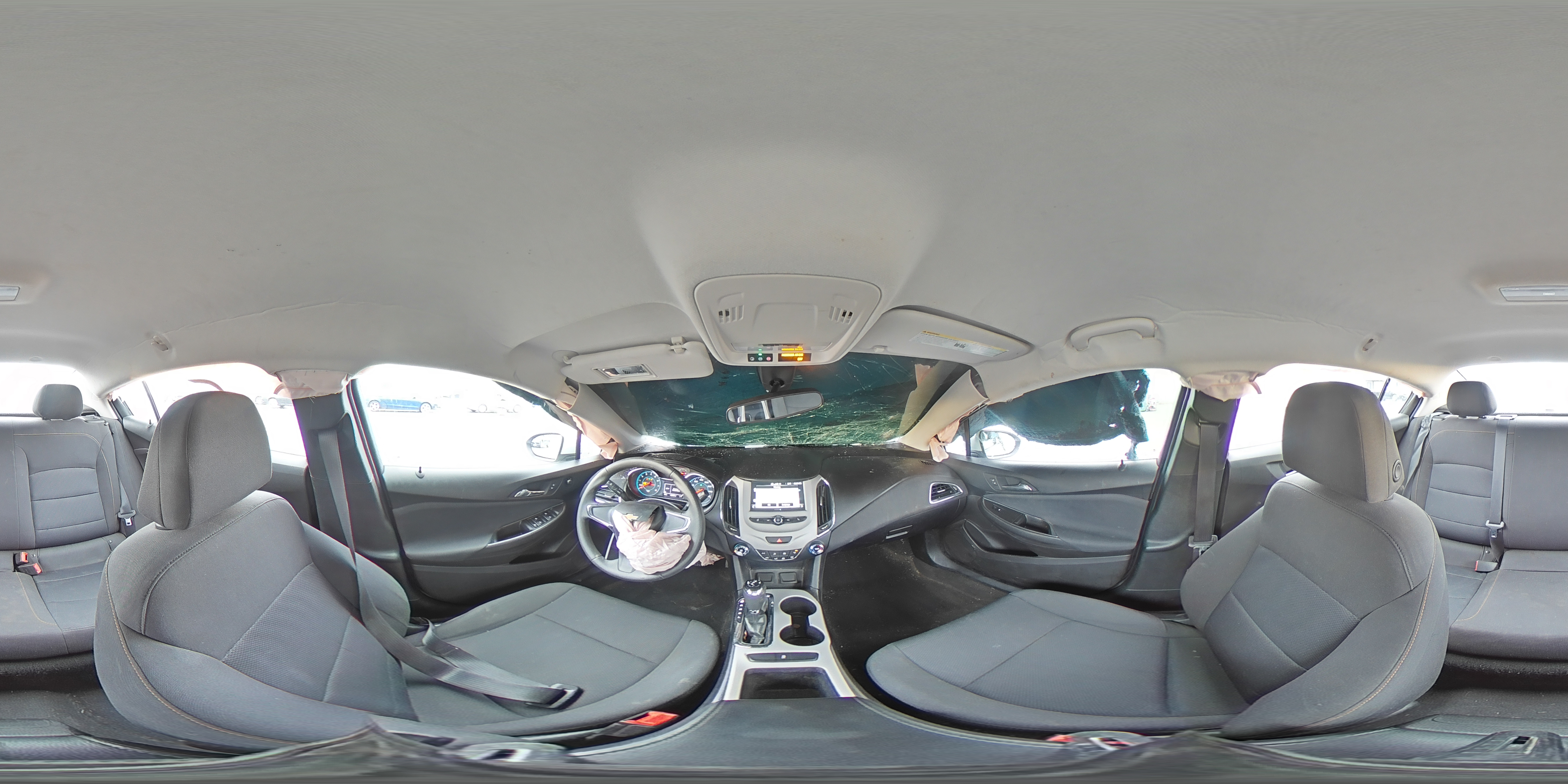 2018 Chevrolet Cruze - Image 12
