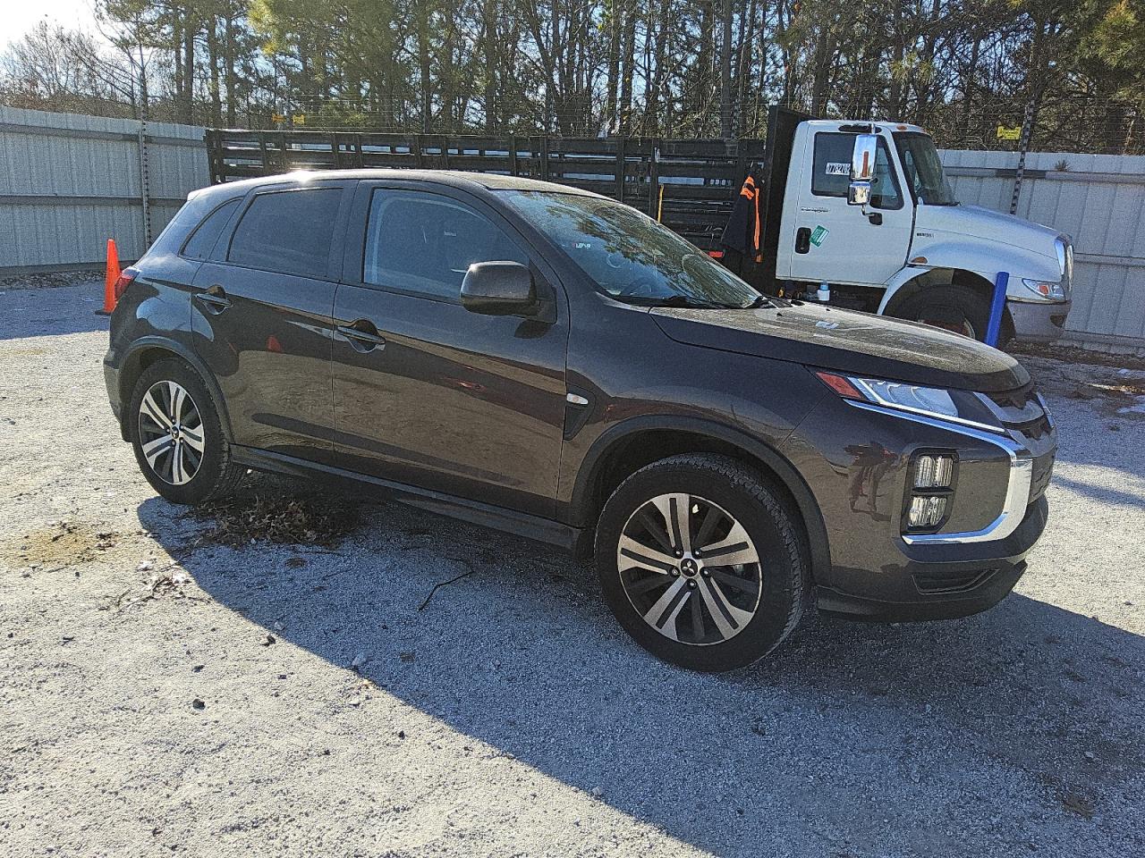2021 Mitsubishi Outlander - Image 4