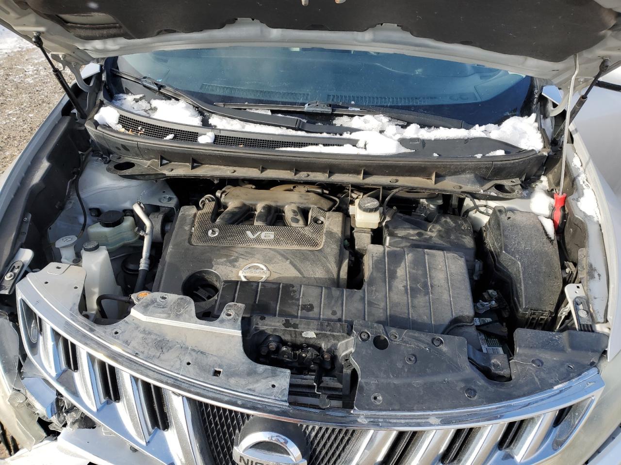 2010 Nissan Murano - Image 14
