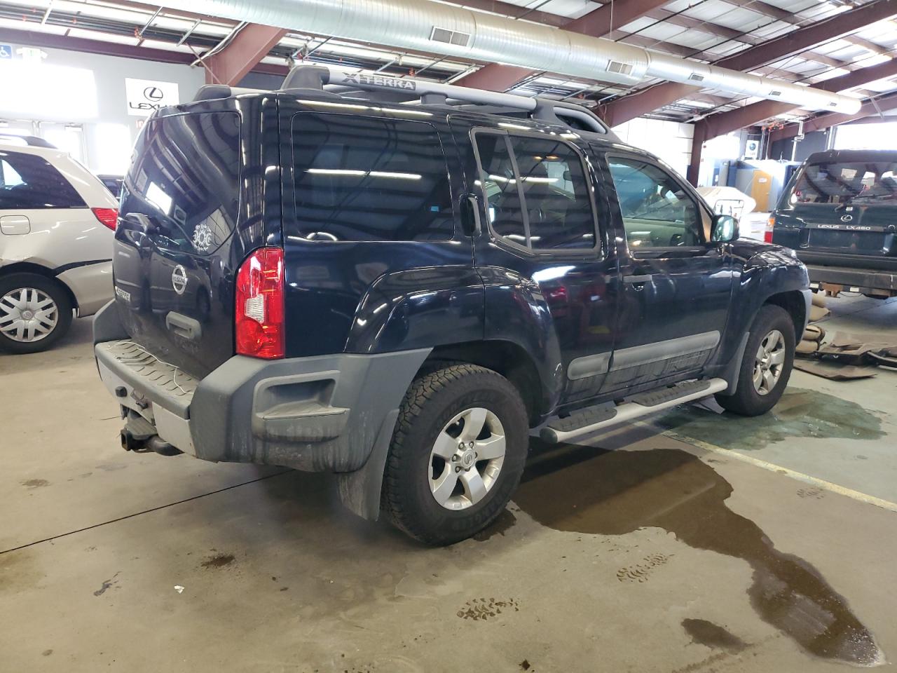 2013 Nissan XTerra - Image 3