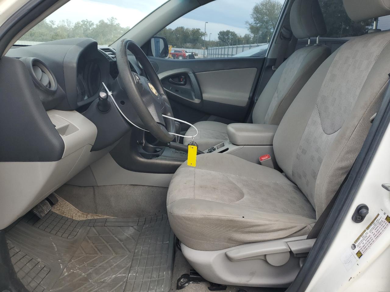 2012 Toyota RAV 4 - Image 7