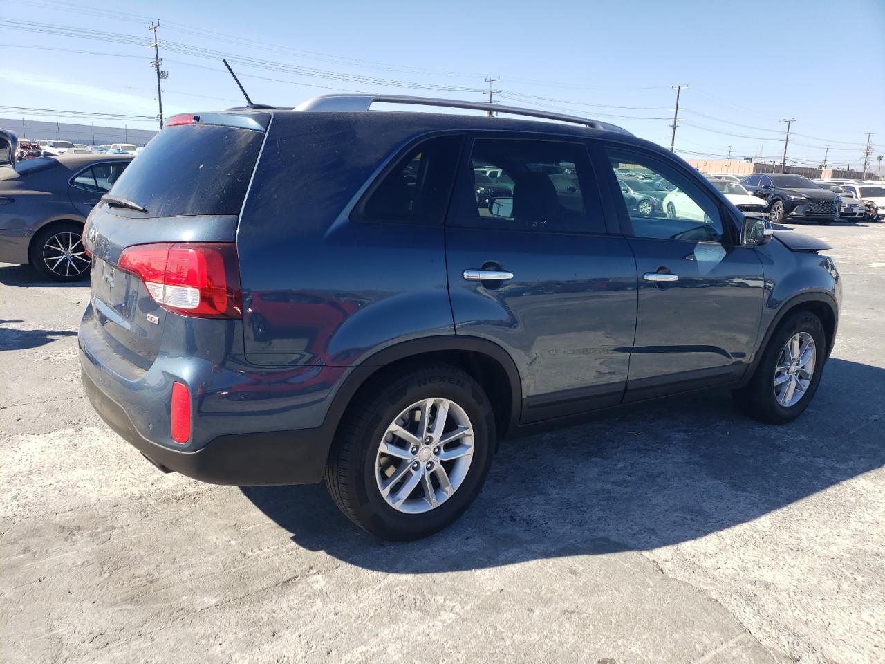 2014 Kia Sorento - Image 3