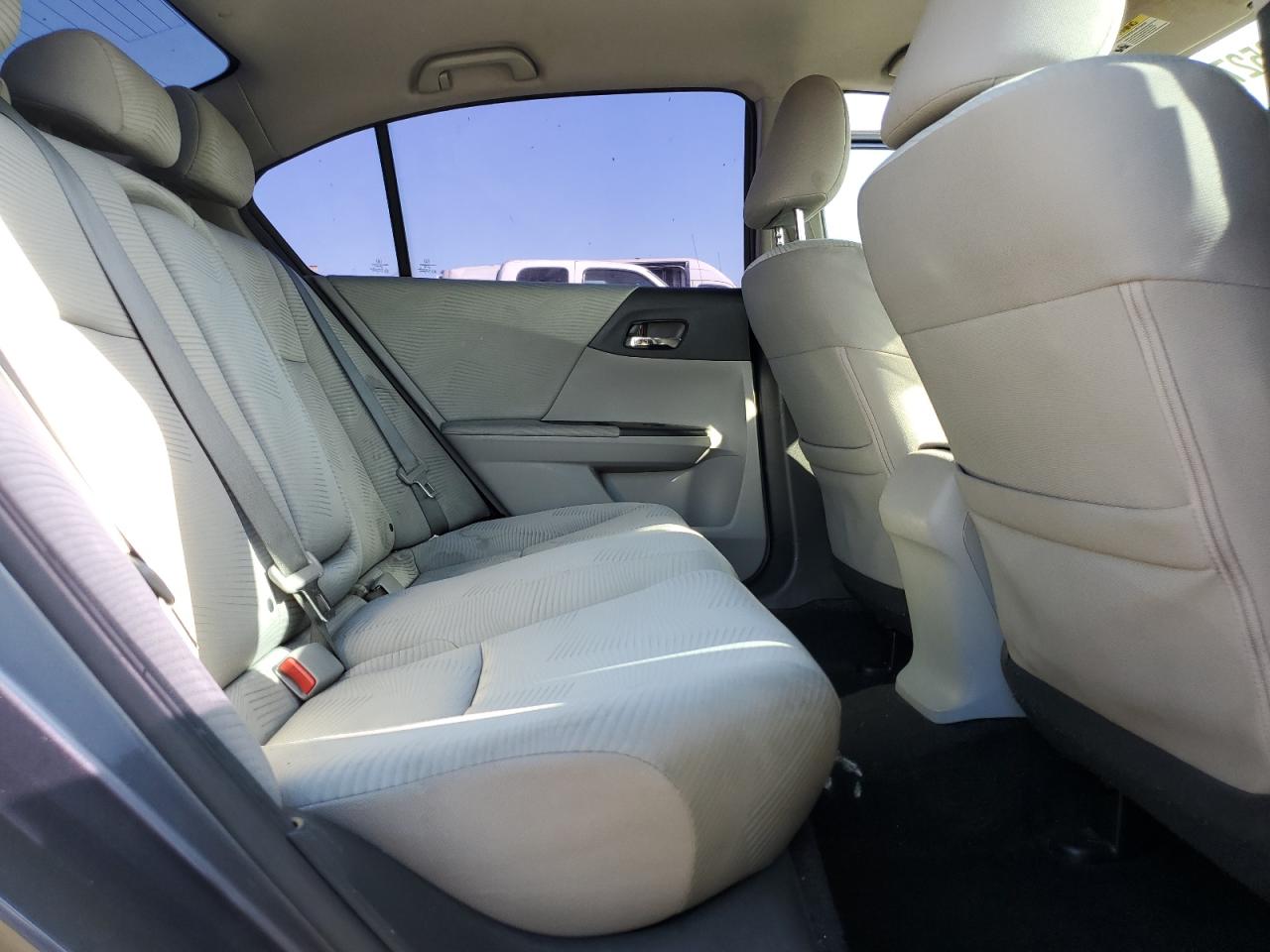 2015 Honda Accord - Image 10