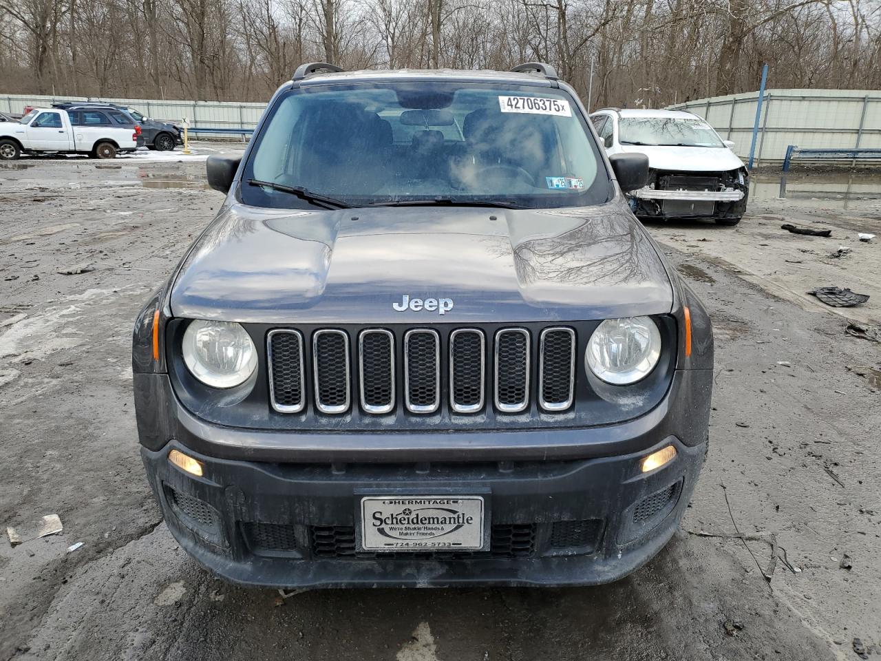 2017 Jeep Renegade - Image 5