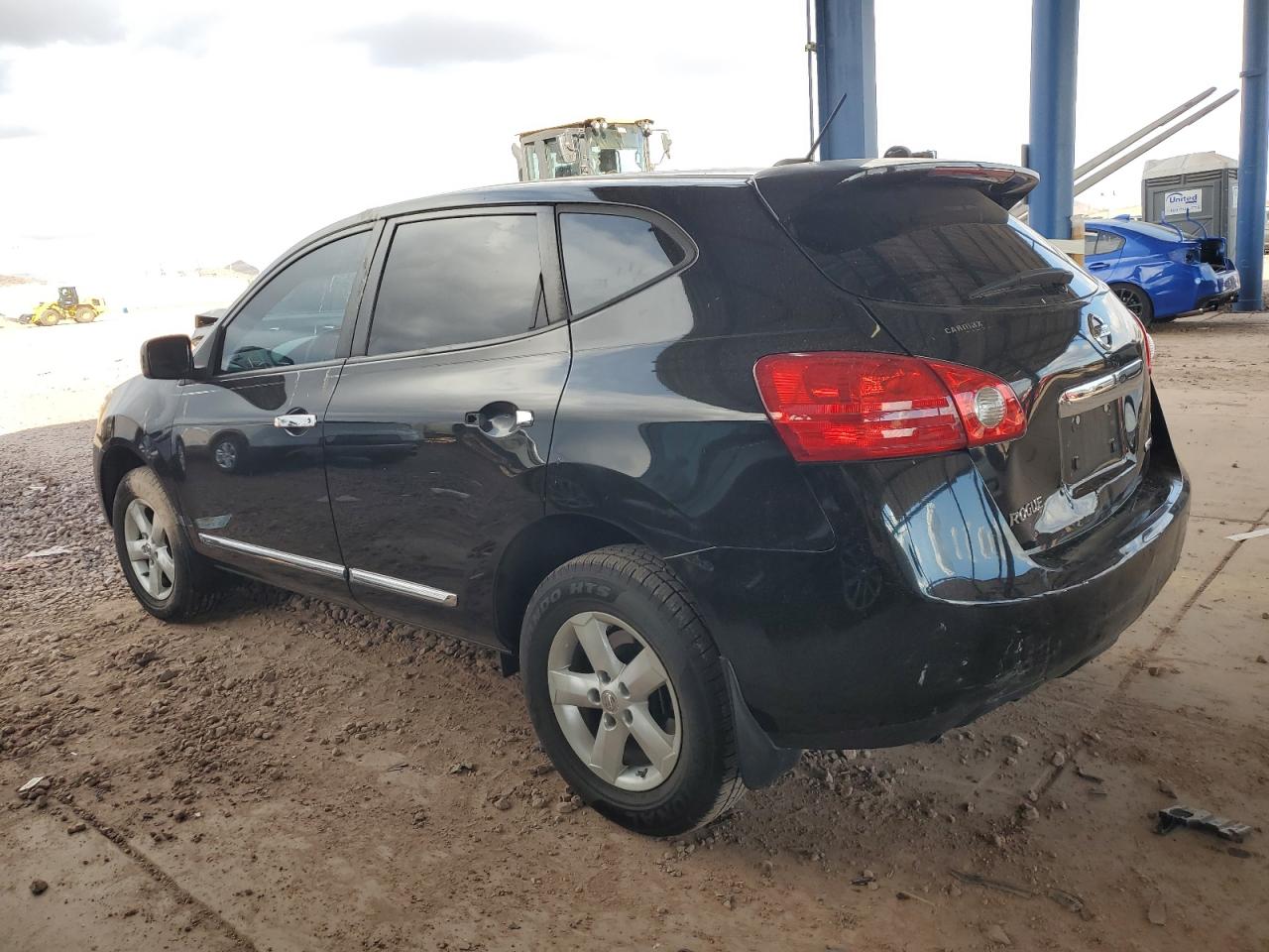 2013 Nissan Rogue - Image 2