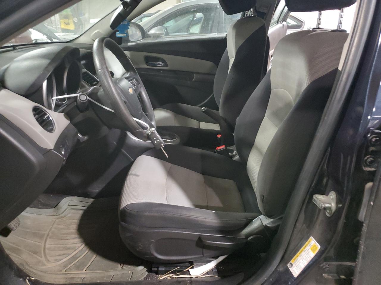 2014 Chevrolet Cruze - Image 7