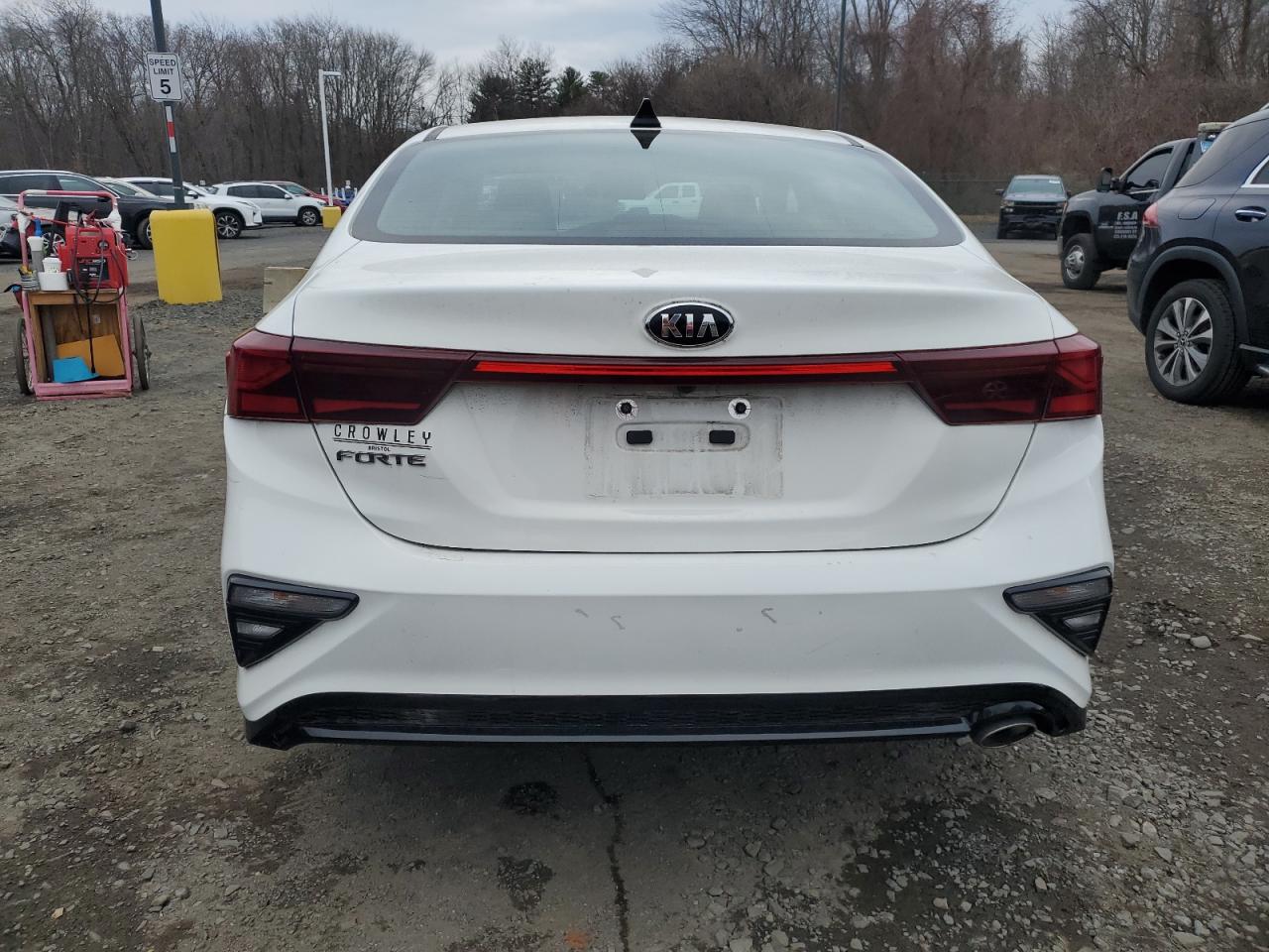 2020 Kia Forte - Image 6