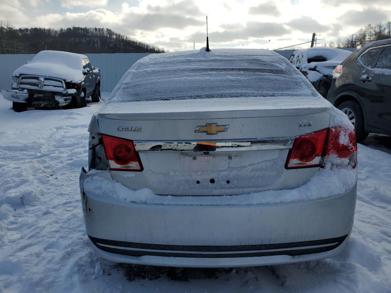 2014 Chevrolet Cruze - Image 6