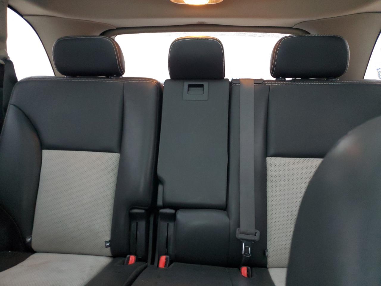 2010 Ford Edge - Image 10