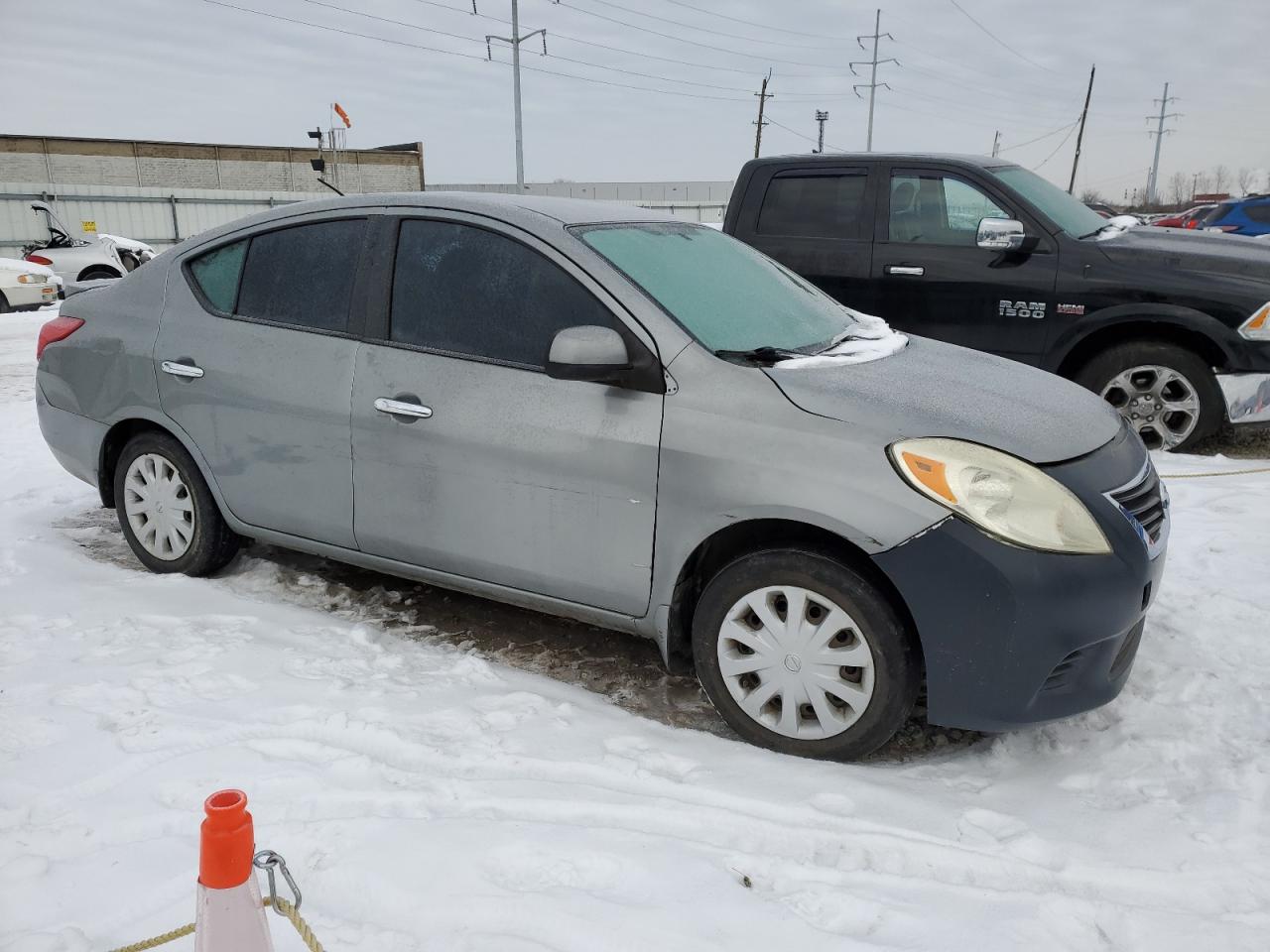 VIN 3N1CN7AP8DL839442 2013 NISSAN VERSA no.4