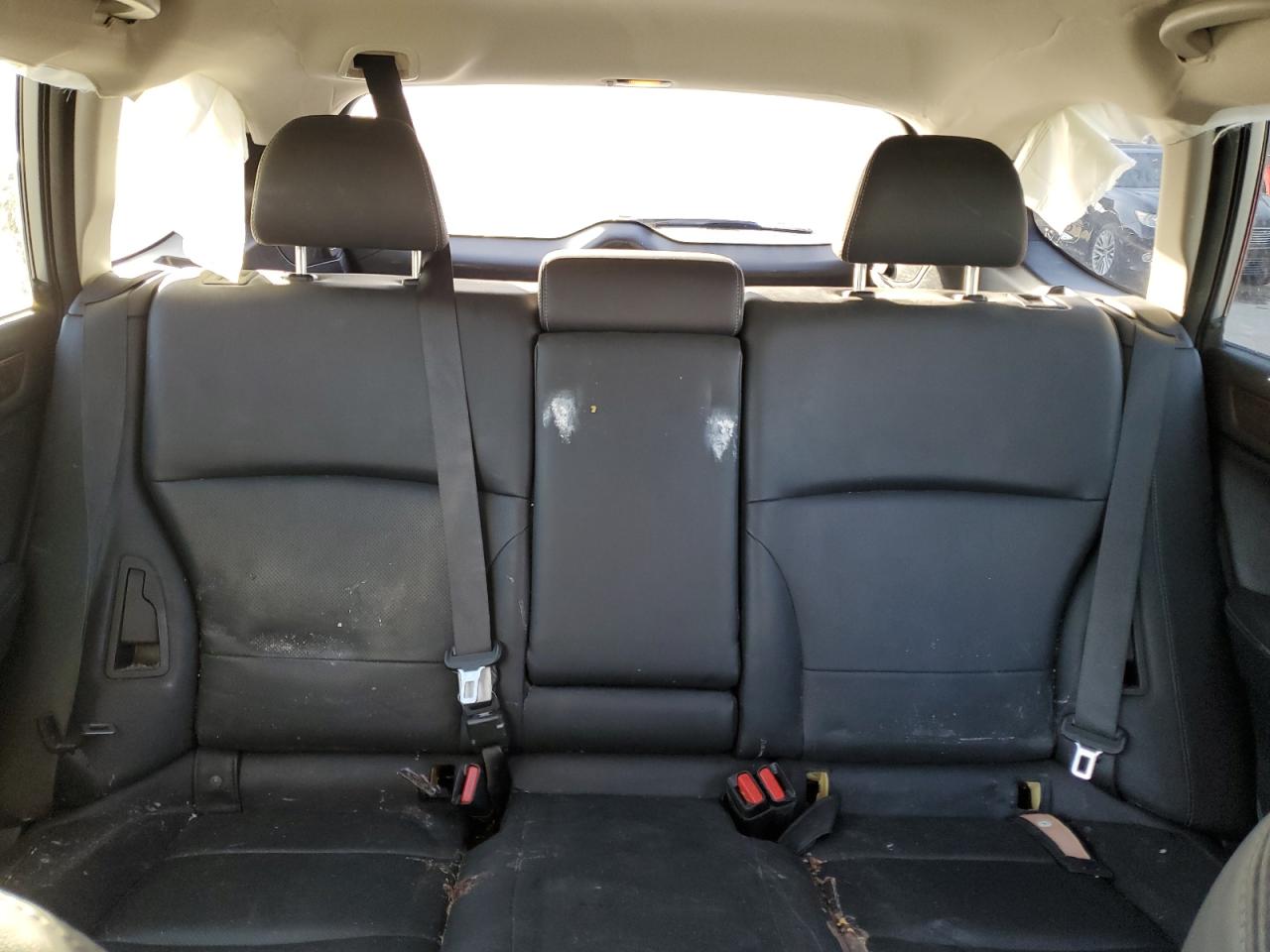 2016 Subaru Outback - Image 10
