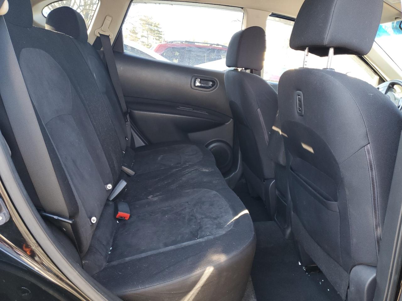 2010 Nissan Rogue - Image 11