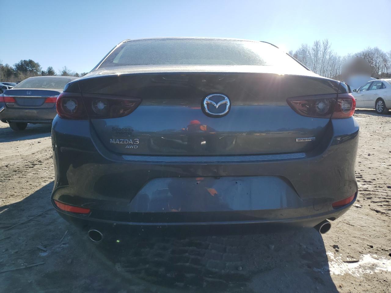 2022 Mazda 3 - Image 6
