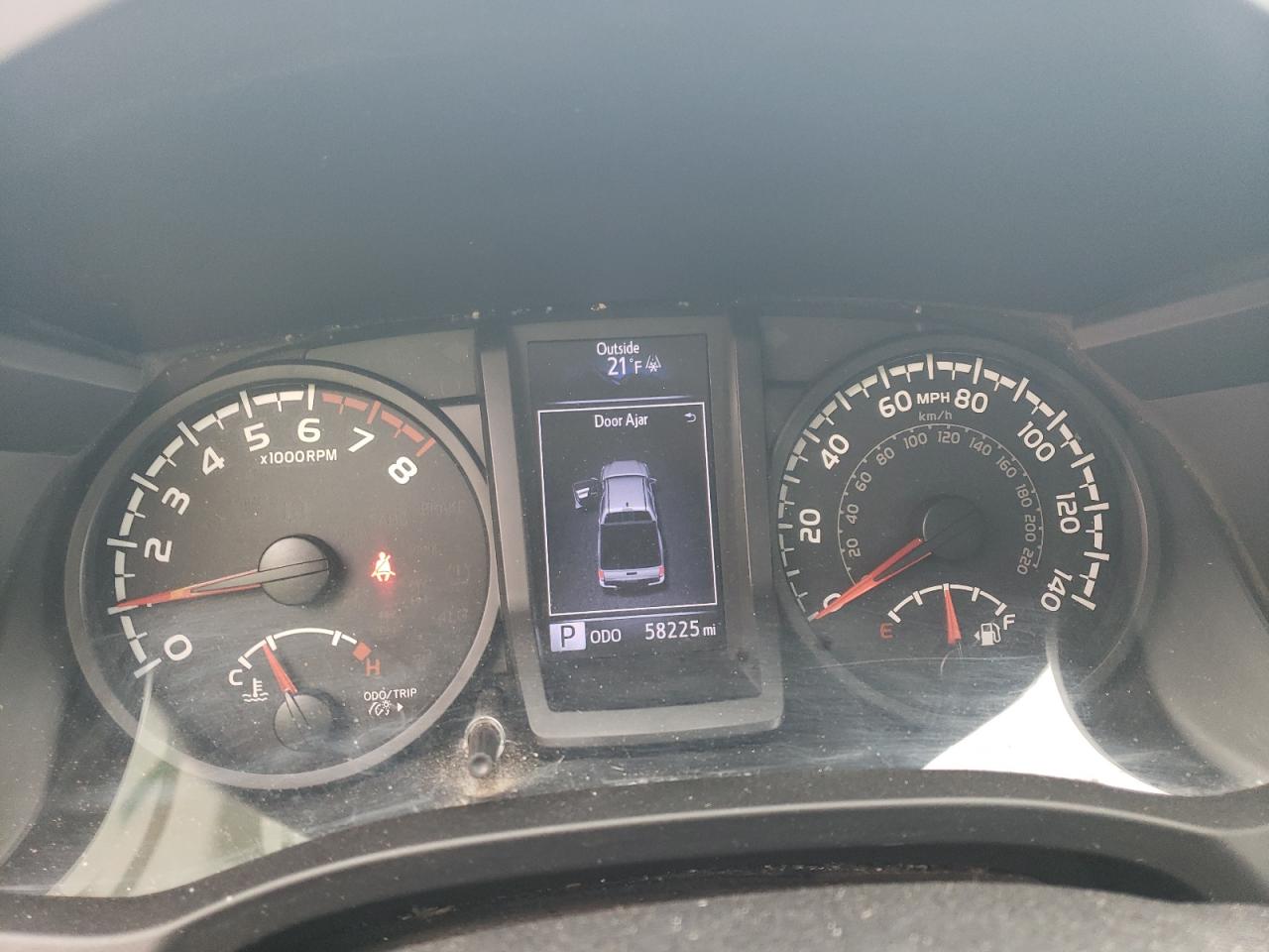 2019 Toyota Tacoma - Image 9