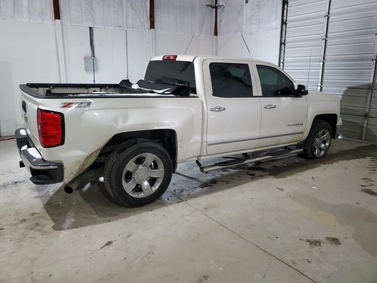2014 Chevrolet Silverado - Image 3