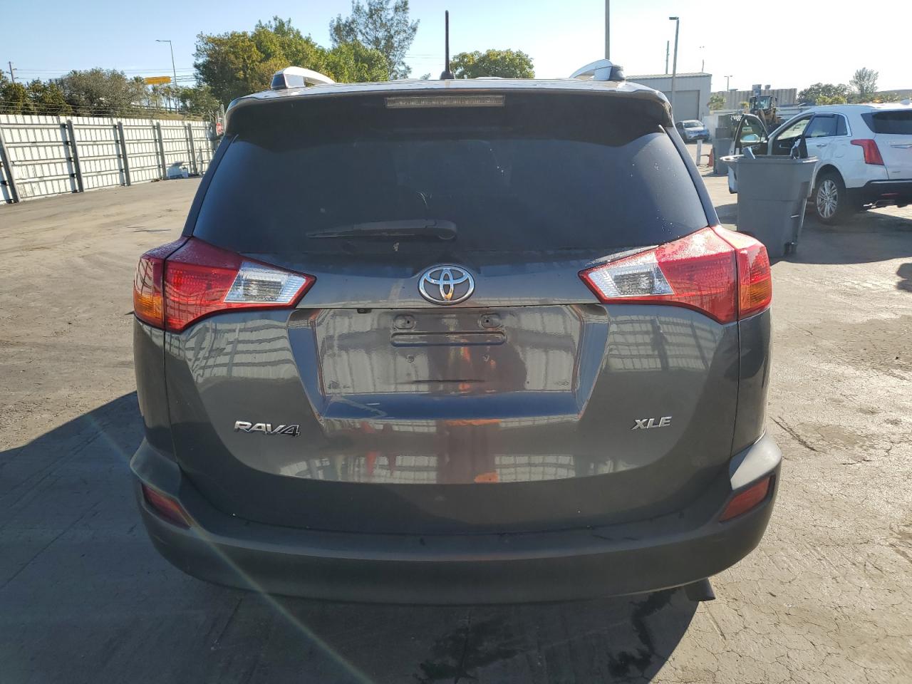 2014 Toyota RAV 4 - Image 6
