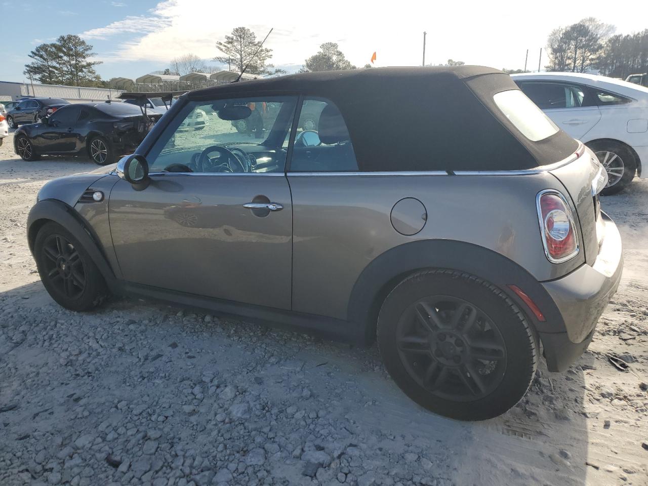 2011 Mini Cooper VIN: WMWZN3C53BT133576 Lot: 87543835