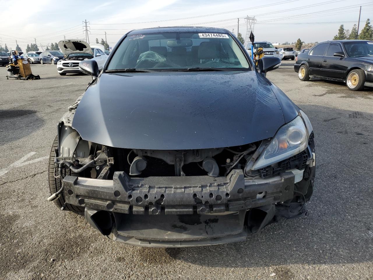 2011 Lexus IS - Image 5