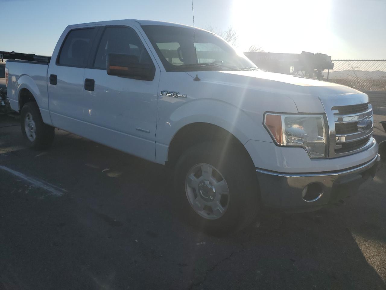 VIN 1FTFW1ET1DFA47932 2013 FORD F-150 no.4