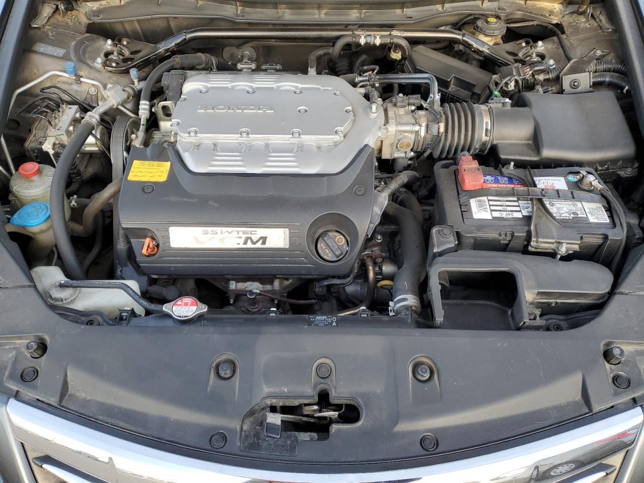 2011 Honda Accord - Image 11