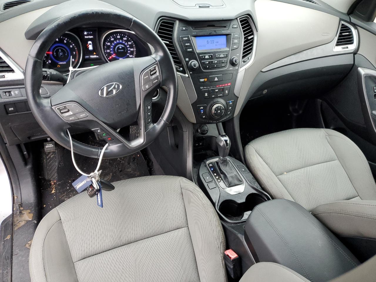 2013 Hyundai Santa Fe - Image 8